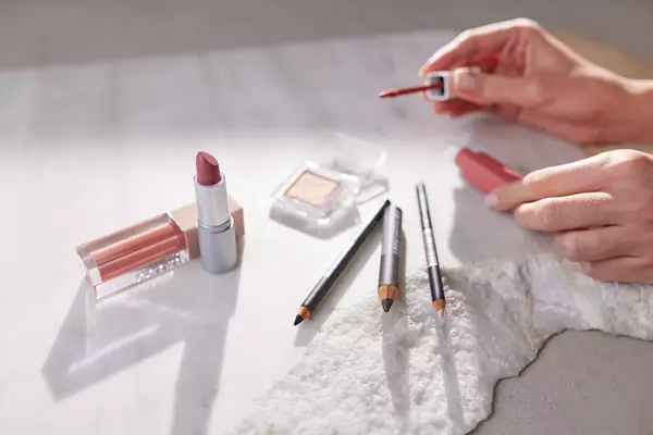 norevo_Anwendung_Kosmetik_Candelillawachs